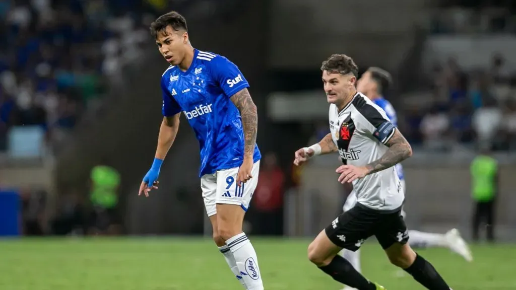 Kaio Jorge jogador do Cruzeiro durante partida contra o Vasco no estadio Mineirao pelo campeonato Brasileiro A 2024. Foto: Fernando Moreno/AGIF
