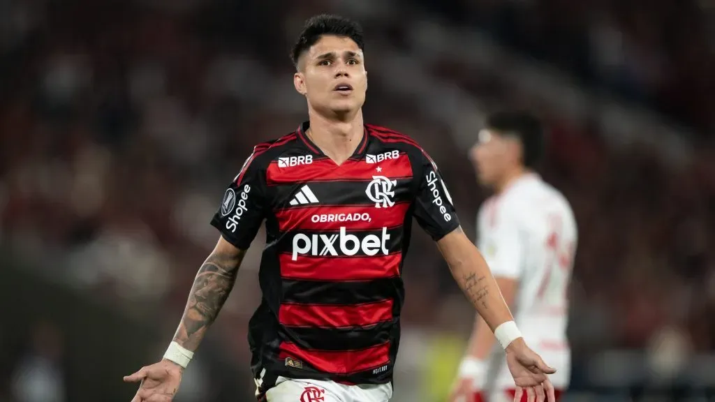 Luiz Araújo recebeu sondagem para deixar o Flamengo – Foto: Jorge Rodrigues/AGIF