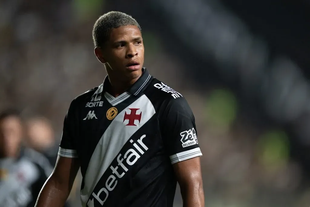 Barros está suspenso de jogo contra o Palmeiras. Foto: Jorge Rodrigues/AGIF