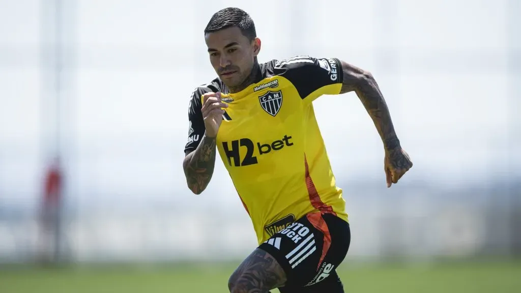 Dudu treina na Cidade do Galo – Foto: Pedro Souza / Atlético