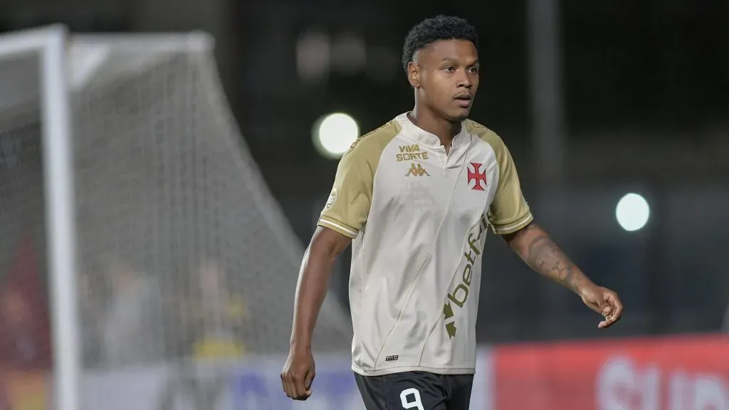 Fernando Diniz se posicionou sobre retornou de Matheus França – Foto: Thiago Ribeiro/AGIF