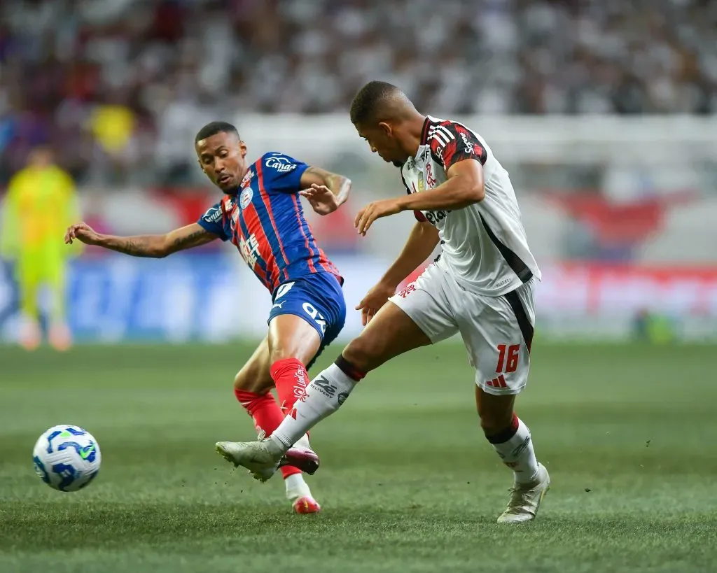 Flamengo perde Bahia e sai da liderança. Foto: Jhony Pinho/AGIF