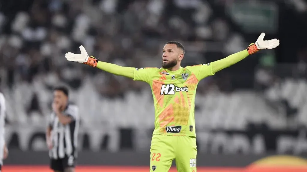 Everson tem trabalho avaliado por ídolo do Galo – Foto: Thiago Ribeiro/AGIF