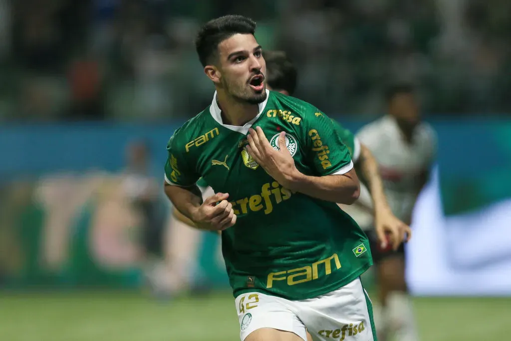 Flaco López fez 2 gols na vitória diante do Universitário e encaminhou a vaga do Verdão para as quartas de final da competição Ricardo Moreira/Getty Images)