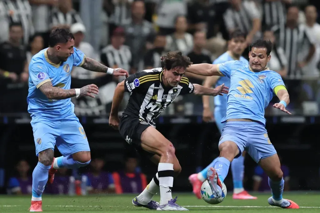 Igor em ação contra o Bolívar-BOL. Foto: Gilson Lobo/AGIF