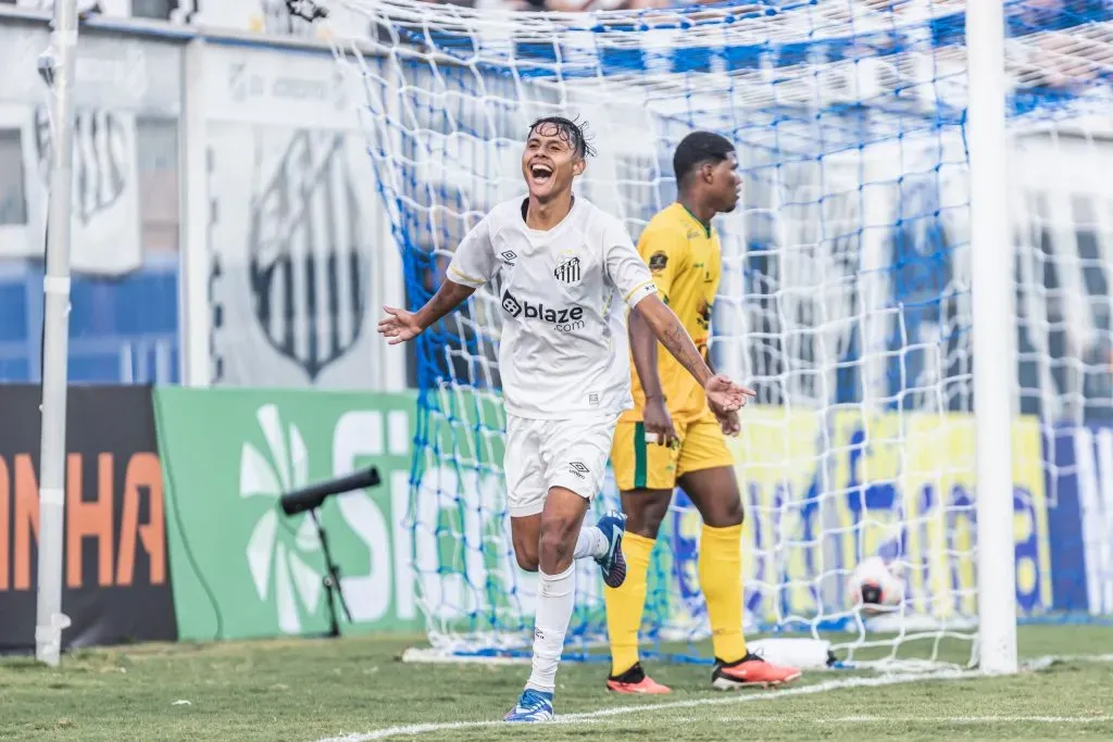 Hyan está na mira do Galo - Foto: Abner Dourado/AGIF