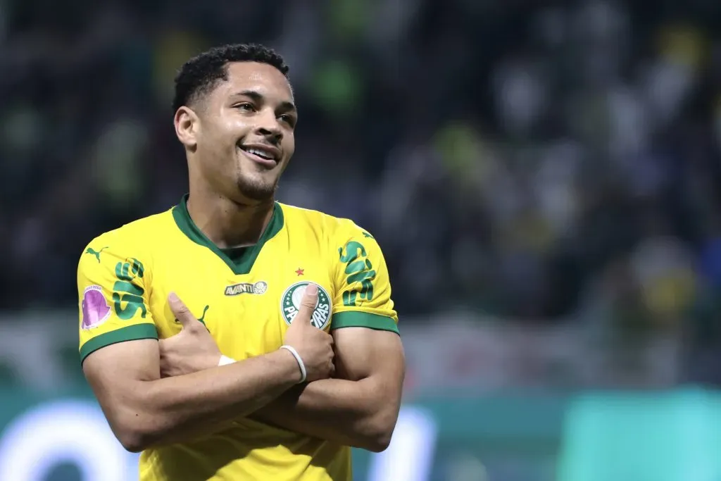 Vitor Roque vive grande momento - Foto: Marcello Zambrana/AGIF