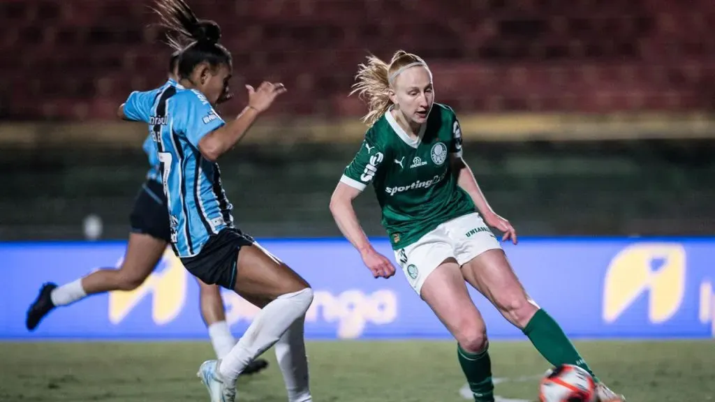 Jogadoras do Grêmio e Palmeiras na final da Brasil Ladies Cup 2025