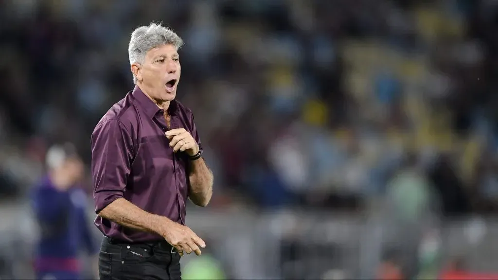 RJ – RIO DE JANEIRO – 13/09/2025 – BRASILEIRO A 2025, FLUMINENSE X CORINTHIANS – Renato Gaucho tecnico do Fluminense durante partida contra o Corinthians no estadio Maracana pelo campeonato Brasileiro A 2025. Foto: Thiago Ribeiro/AGIF