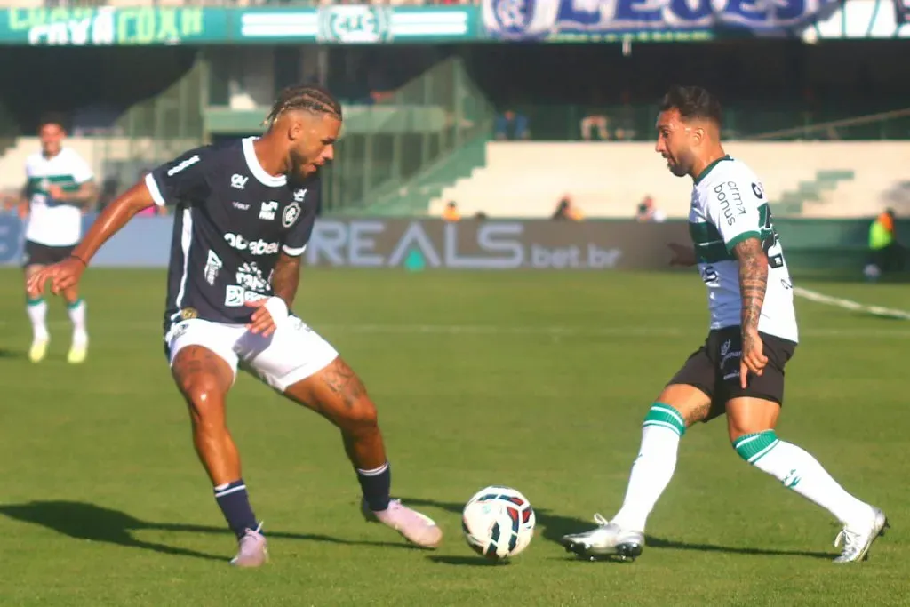 Nathan disputou apenas 11 jogos pelo Remo em sua passagem de três meses – Foto: Gabriel Machado/AGIF