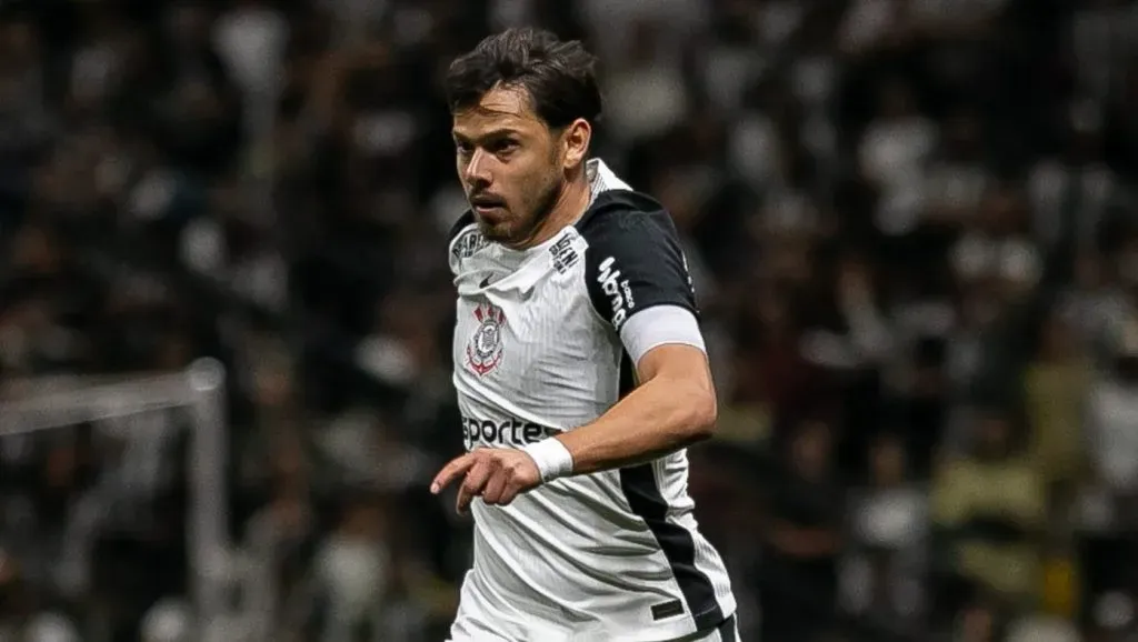 Romero é um dos que devem sair - Foto: Fernando Moreno/AGIF