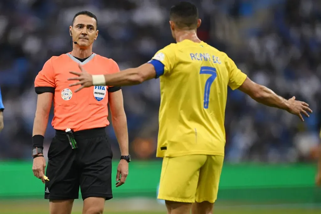 Colombiano Wilmar Roldán vai apitar Palmeiras x LDU no Allianz Parque – Foto: Michael Regan/Getty Images