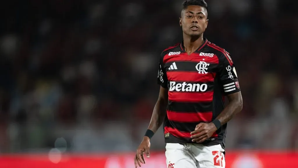 RJ – RIO DE JANEIRO – 18/09/2025 – COPA LIBERTADORES 2025, FLAMENGO X ESTUDIANTES – Bruno Henrique jogador do Flamengo durante partida contra o Estudiantes no estadio Maracana pelo campeonato Copa Libertadores 2025. Foto: Jorge Rodrigues/AGIF