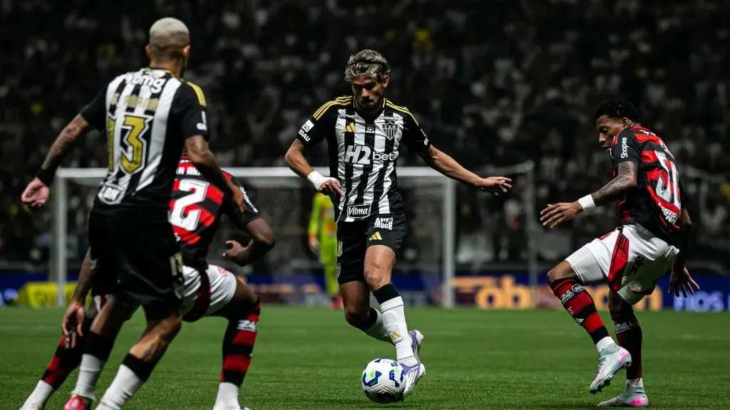 Atlético e Flamengo no Brasileiro. Foto: Fernando Moreno/AGIF