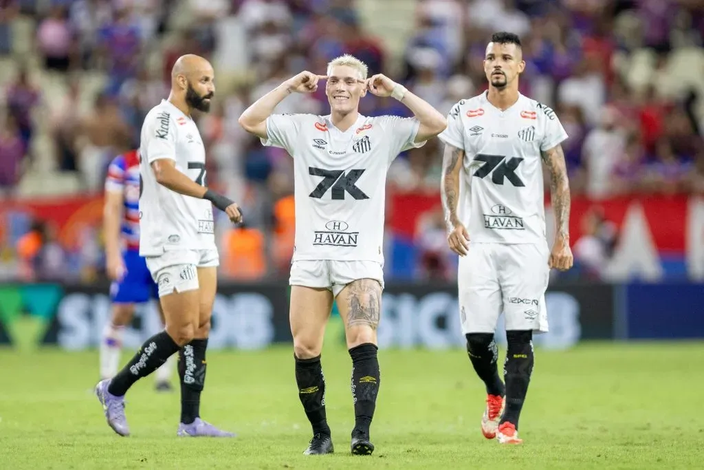 Rollheiser brilhou no duelo do primeiro turno. Foto: AGIF.