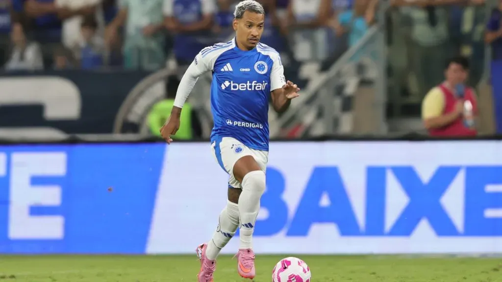Matheus Pereira é uma das esperanças do Cruzeiro – Foto: Gilson Lobo/AGIF