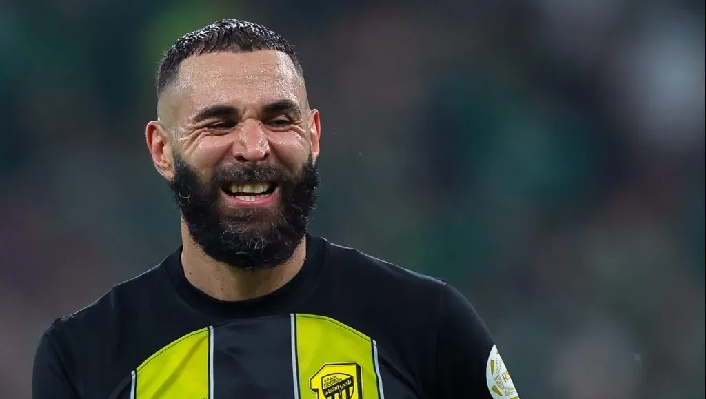Benzema em campo pelo Al-Ittihad. (Photo by Yasser Bakhsh/Getty Images)