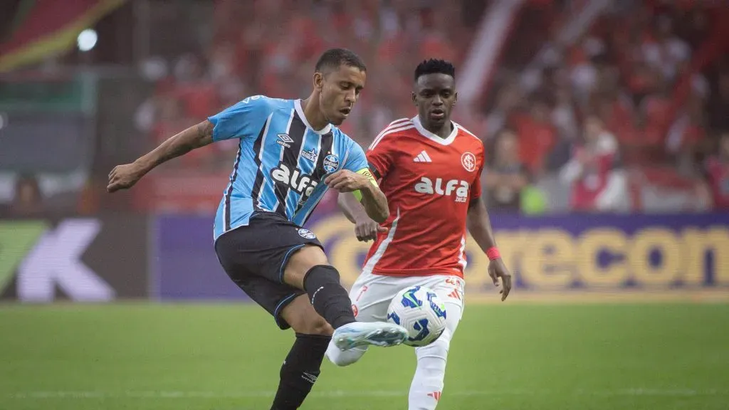 Grêmio e Inter. Foto: Maxi Franzoi/AGIF