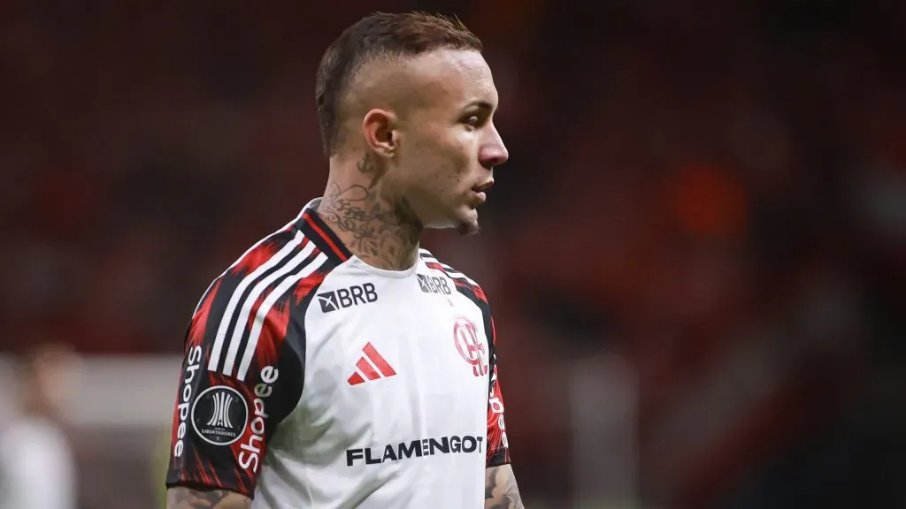 Cebolinha voltou a ser relacionado no Mengo – Foto: Maxi Franzoi/AGIF