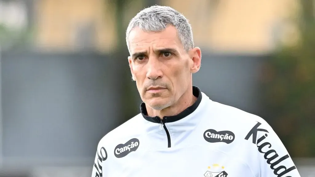 Vojvoda no Santos. Foto: Jota Erre/AGIF