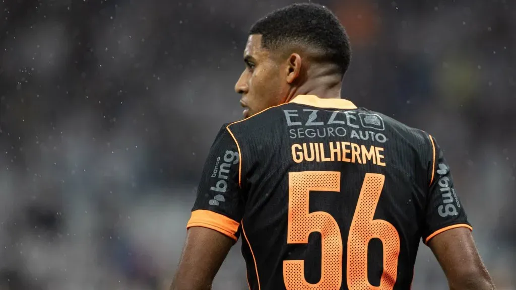 Gui Negão vem jogando com bem menos frequência - Foto: Joisel Amaral/AGIF.