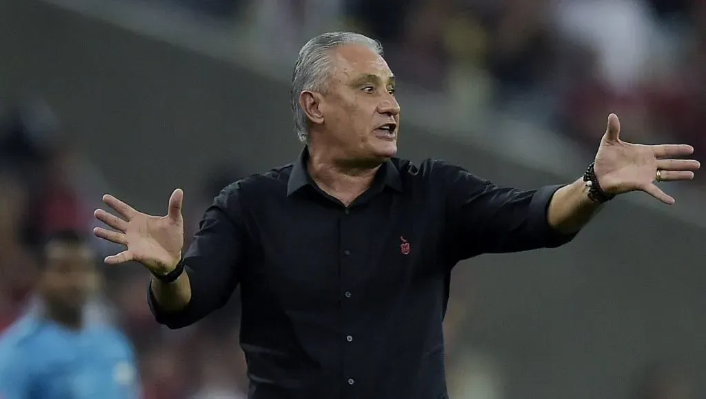 Tite trabalhou recentemente no Flamengo - Foto: Alexandre Loureiro/AGIF.