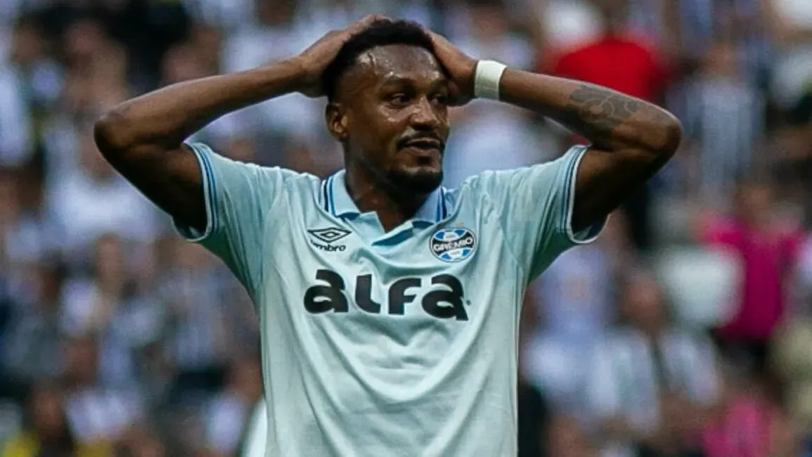 Edenílson. Foto: Fernando Moreno/AGIF