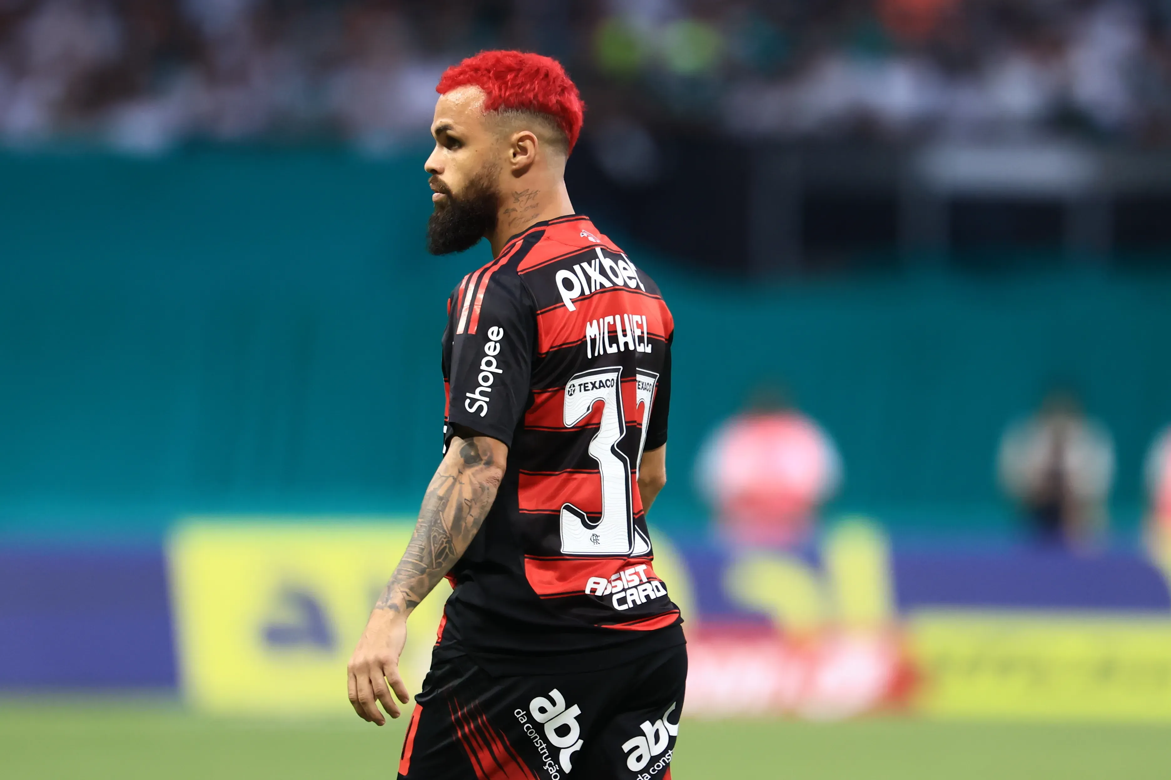 Michael jogador do Flamengo durante partida contra o Palmeiras no estadio Arena Allianz Parque pelo campeonato Brasileiro A 2025. Foto: Marcello Zambrana/AGIF
