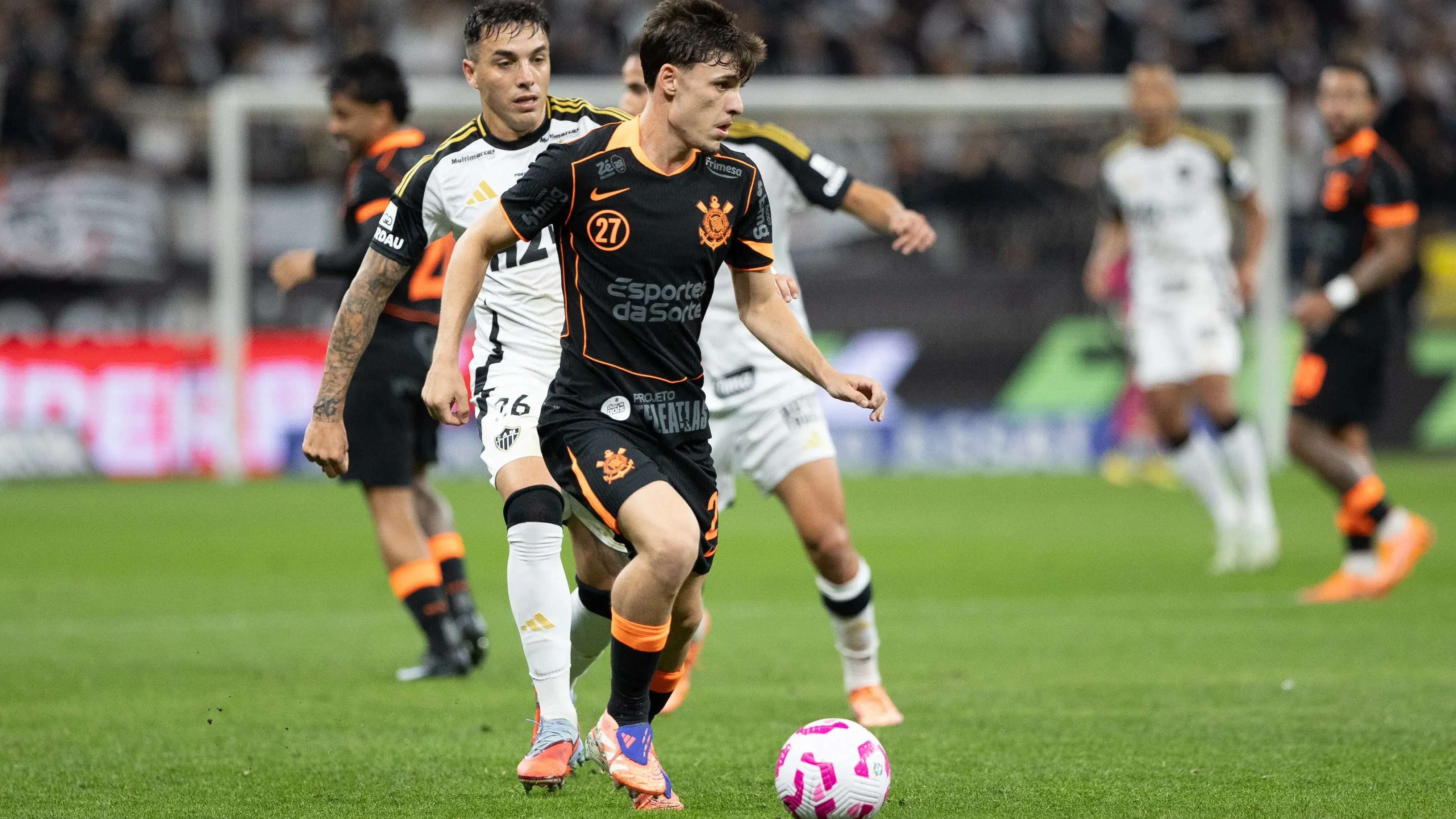Breno Bidon durante partida na Neo Química Arena. Foto: Joisel Amaral/AGIF
