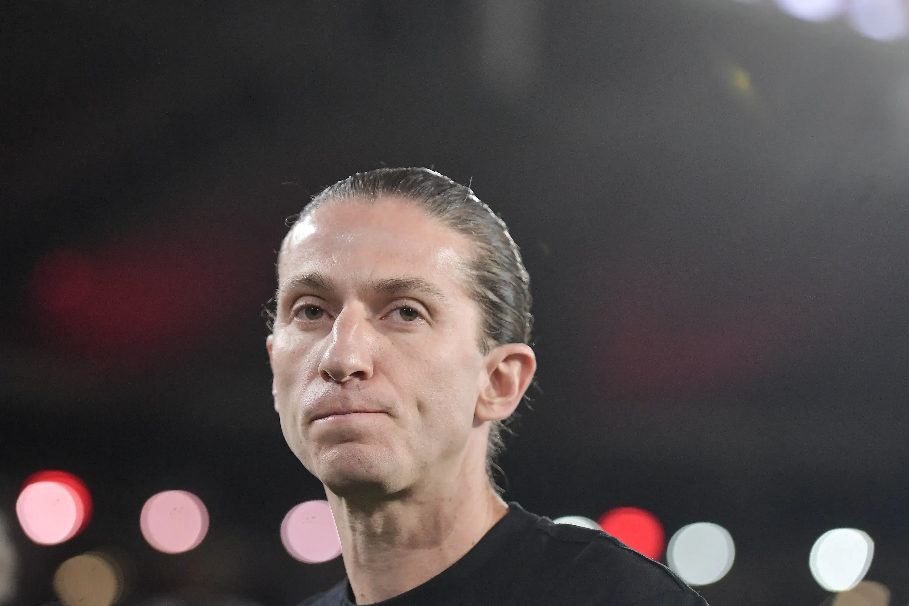 Filipe Luis tecnico do Flamengo durante partida contra o Vitoria no estadio Maracana pelo campeonato Brasileiro A 2025. Foto: Thiago Ribeiro/AGIF