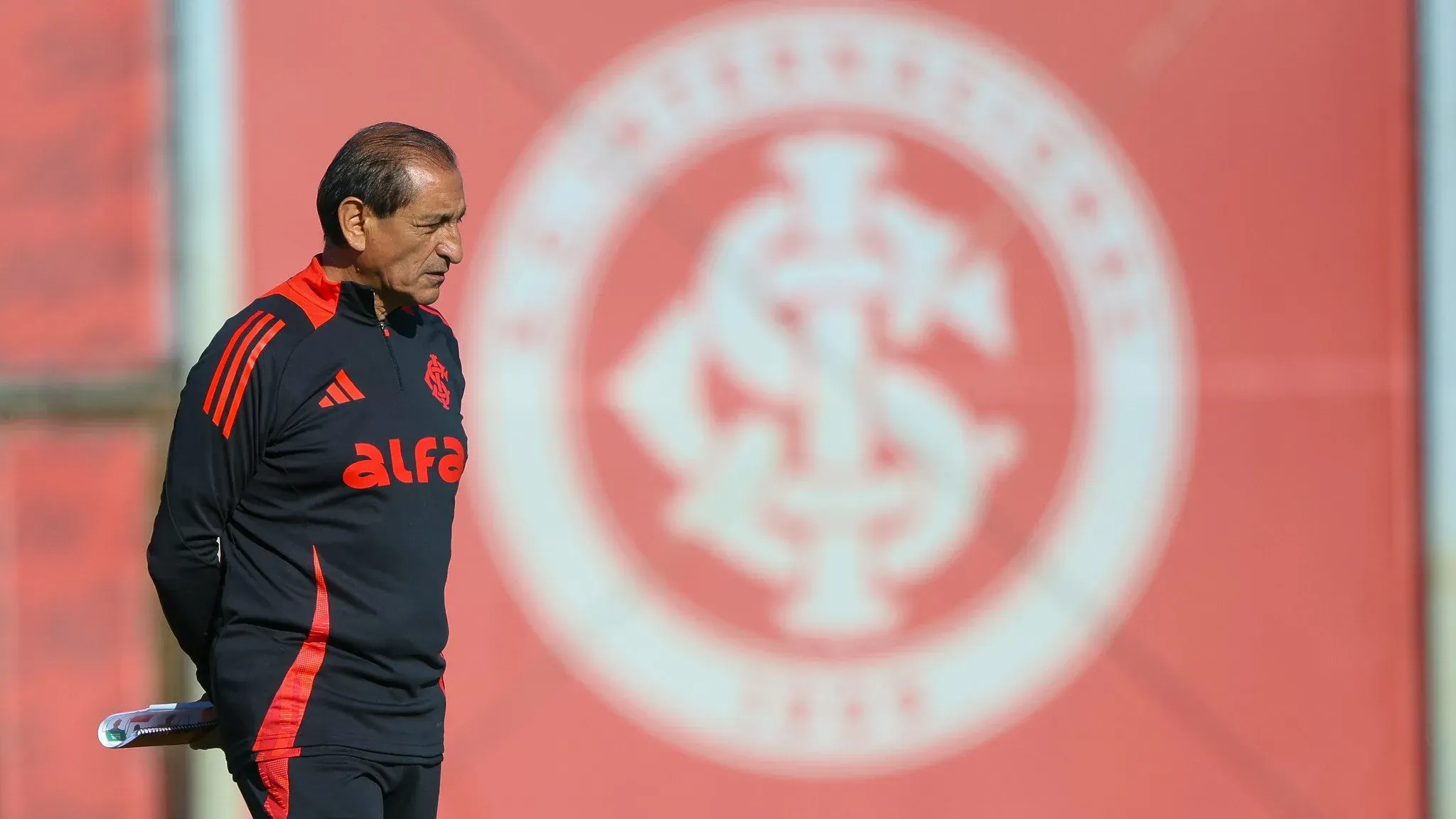 Ramón respira em alívio ao ver um dos jogadores importantes do Inter novamente à disposição – Flickr Oficial Sport Club Internacional