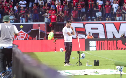 This image has an empty alt attribute; its file name is AGIF25110917345151.jpg