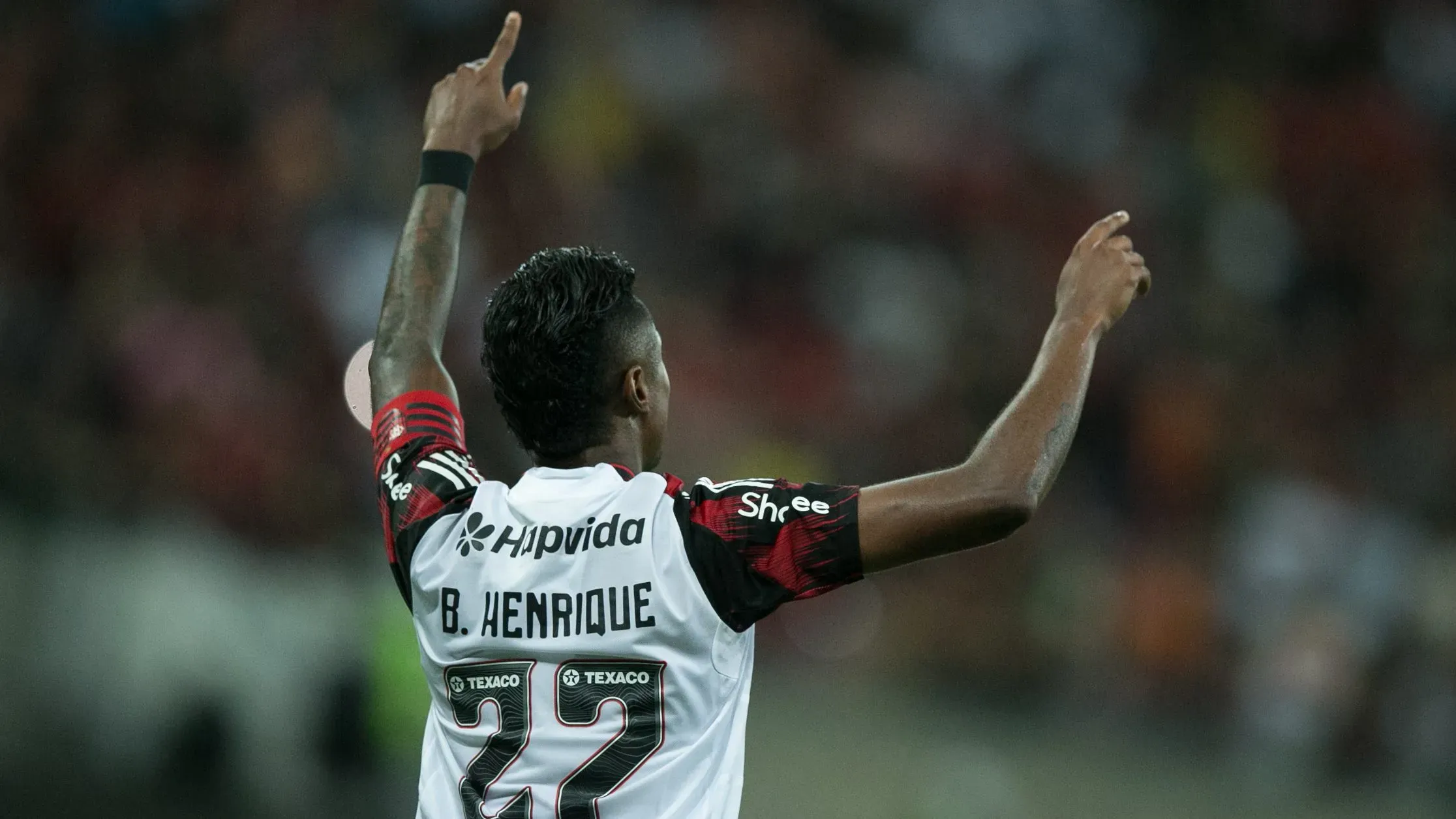 PE – SAO LOURENCO DA MATA – 15/11/2025 – BRASILEIRO A 2025, SPORT X FLAMENGO – Bruno Henrique jogador do Flamengo comemora seu gol durante a partida contra o Sport na Arena de Pernambuco, pelo Campeonato Brasileiro A 2025. Foto: Marlon Costa/AGIF