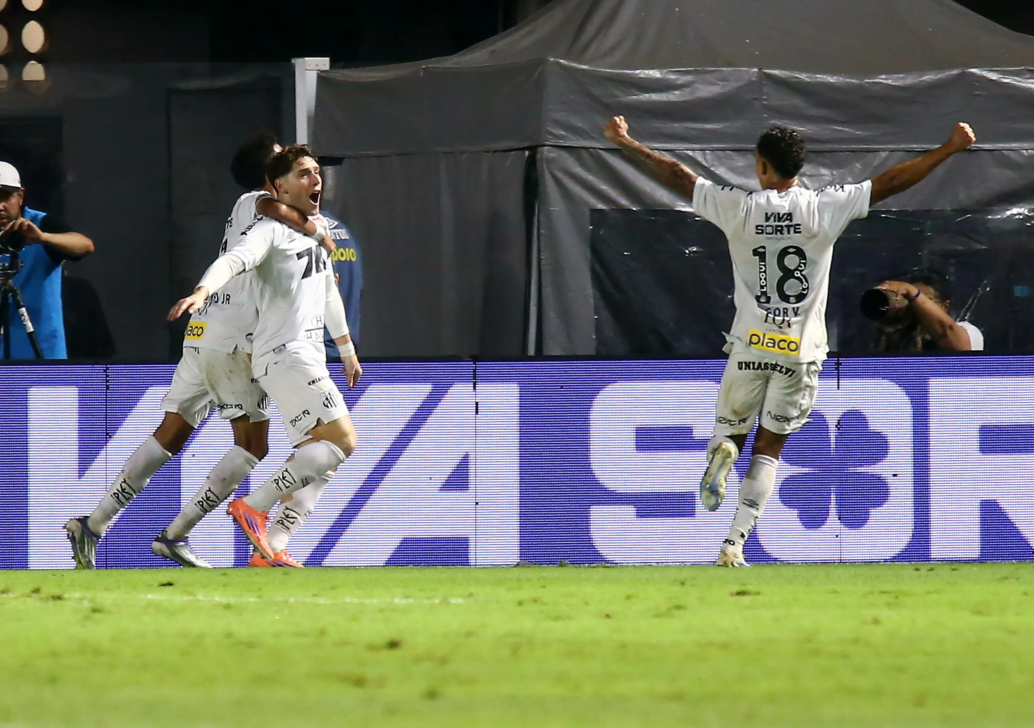 Rollheiser marcou o gol diante do Palmeiras. Foto: Mauricio De Souza/AGIF