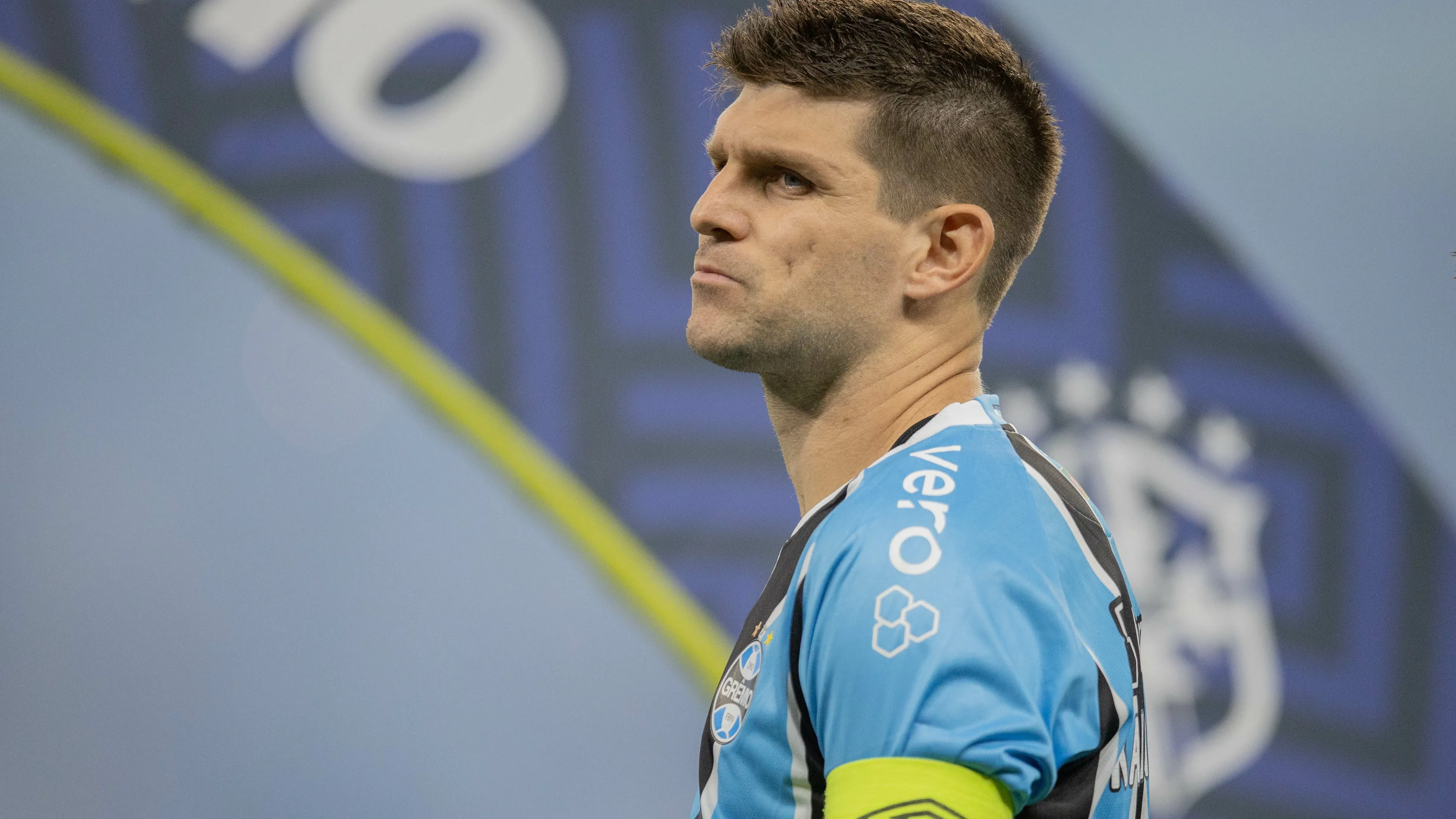 Kannemann também pode complicar o Grêmio com punição – Foto: Liamara Polli/AGIF