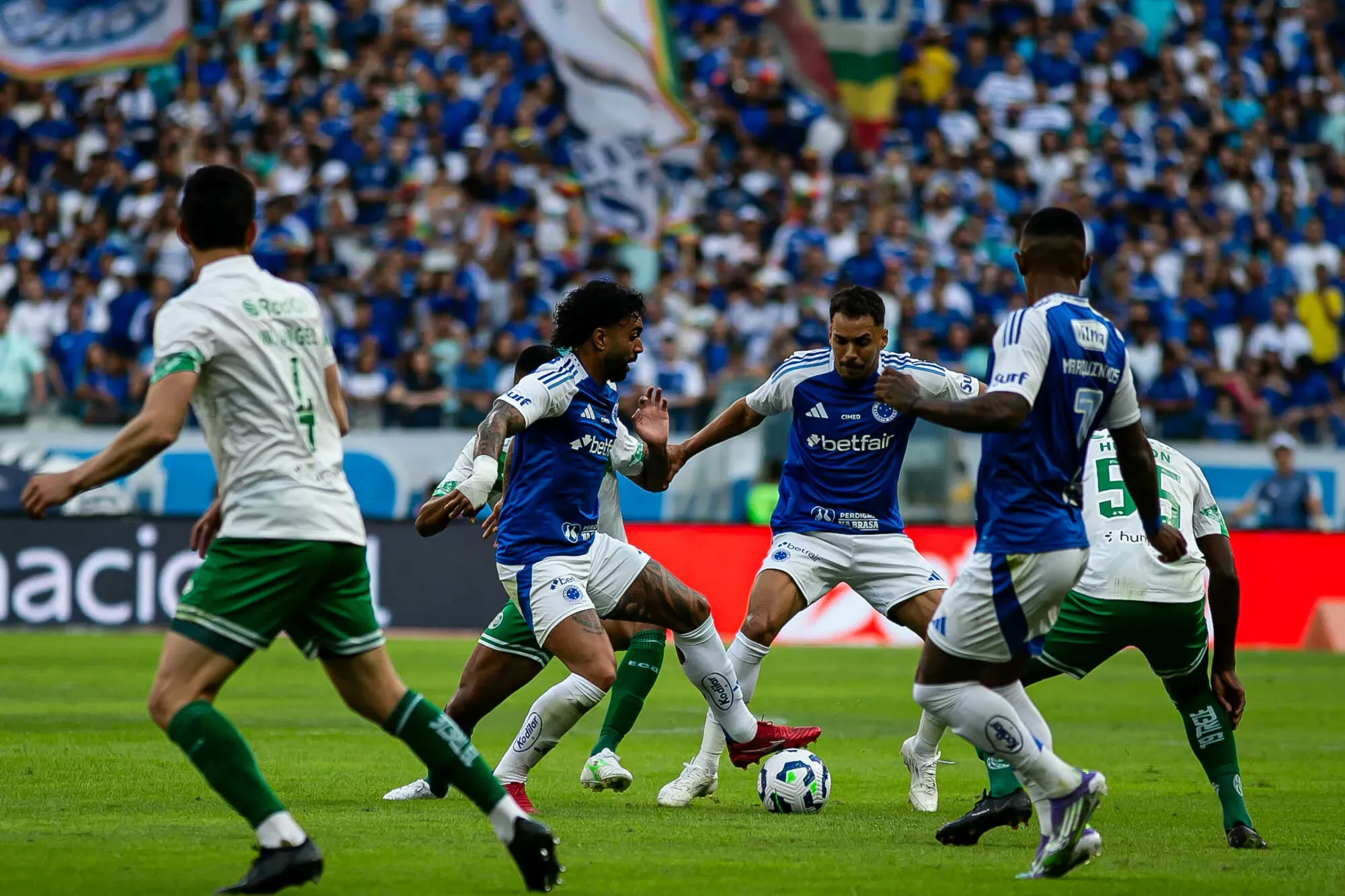 Eduardo jogador do Cruzeiro durante partida contra o Juventude no estadio Mineirao pelo campeonato Brasileiro A 2025. Foto: Fernando Moreno/AGIF