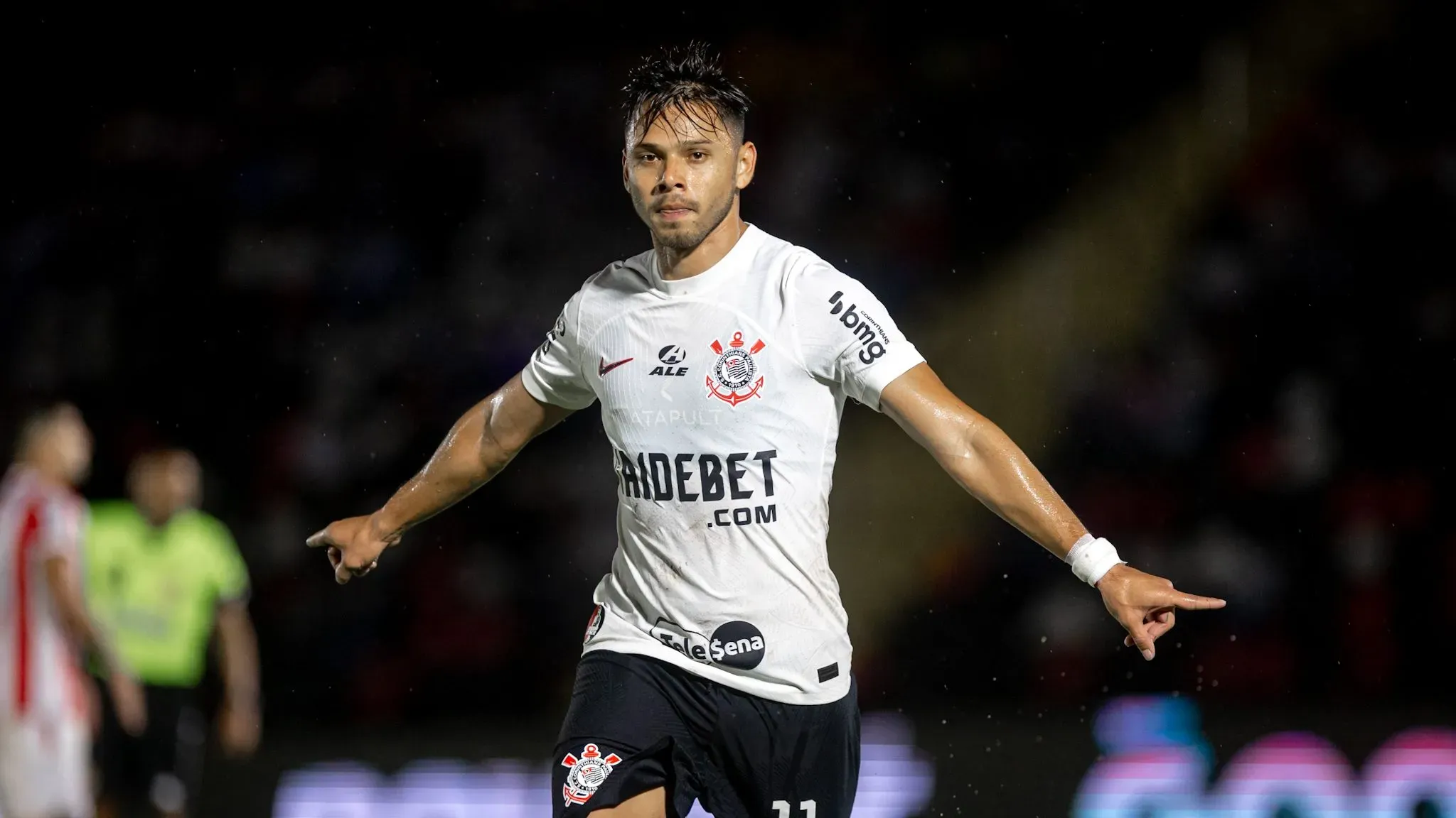 Ángel Romero pelo Corinthians em 2024. Foto: Leonardo Lima/AGIF