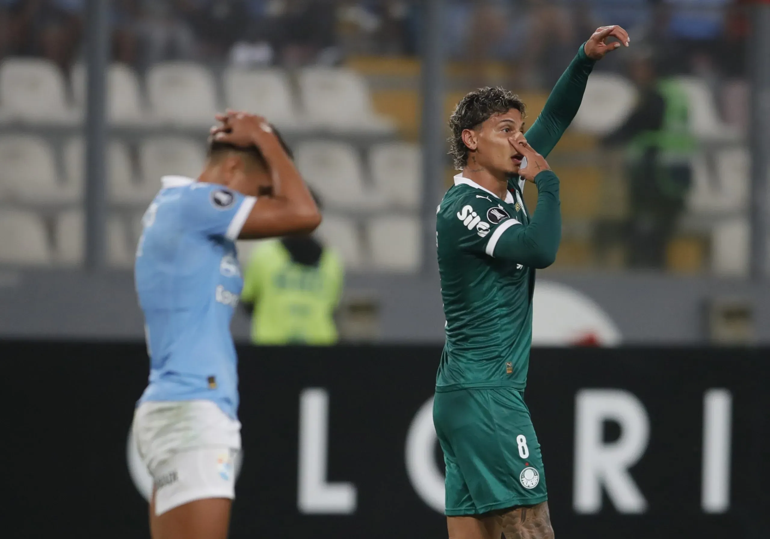 Richard Ríos marcou o gol da vitória do Palmeiras contra o Sporting Cristal. Foto: Daniel Apuy/Getty Images