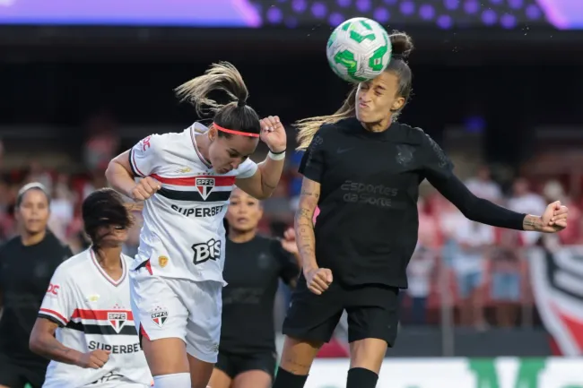 Clássico Majestoso. Foto: Marcello Zambrana/AGIF