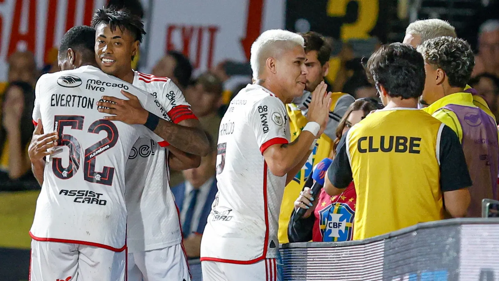 Criciúma X Flamengo. Foto: Leonardo Hubbe/AGIF