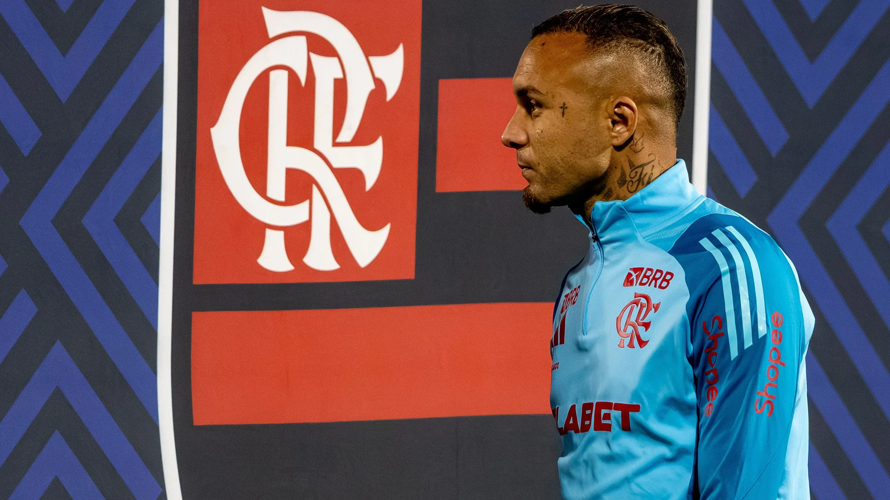 SP – BRAGANCA PAULISTA – 23/07/2025 – BRASILEIRO A 2025, BRAGANTINO X FLAMENGO – EWERTON CEBOLINHA Jogador do Flamengo durante partida contra o Bragantino no estadio Cicero De Souza Marques pelo campeonato Brasileiro A 2025. Foto: Joisel Amaral/AGIF