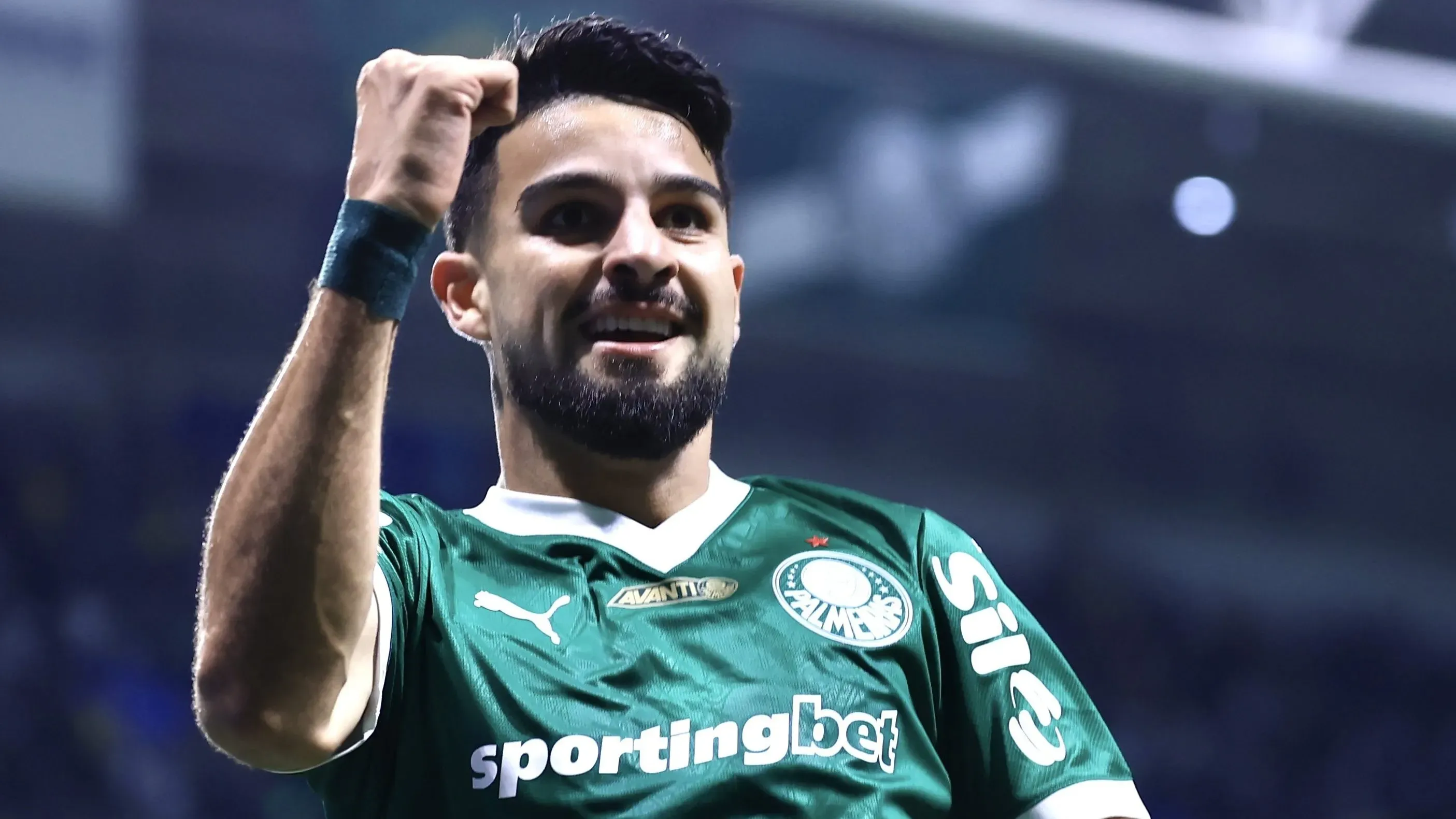 Flaco foi um dos que não viajaram para Porto Alegre – Foto: Marcello Zambrana/AGIF