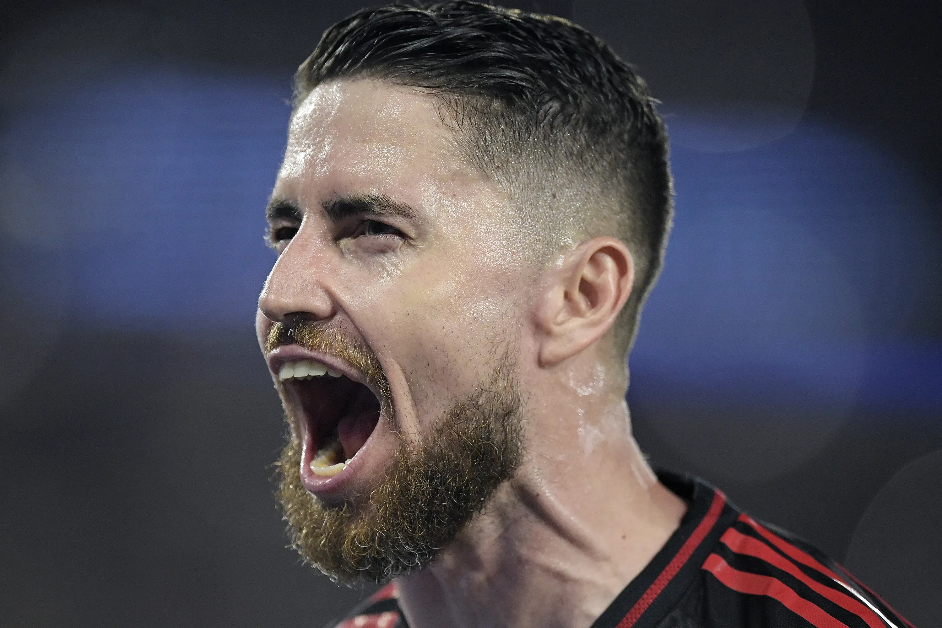 Pendurado, Jorginho corre o risco de ficar de fora do confronto contra o Ceará no dia 03/12 – Foto: Alexandre Loureiro/AGIF