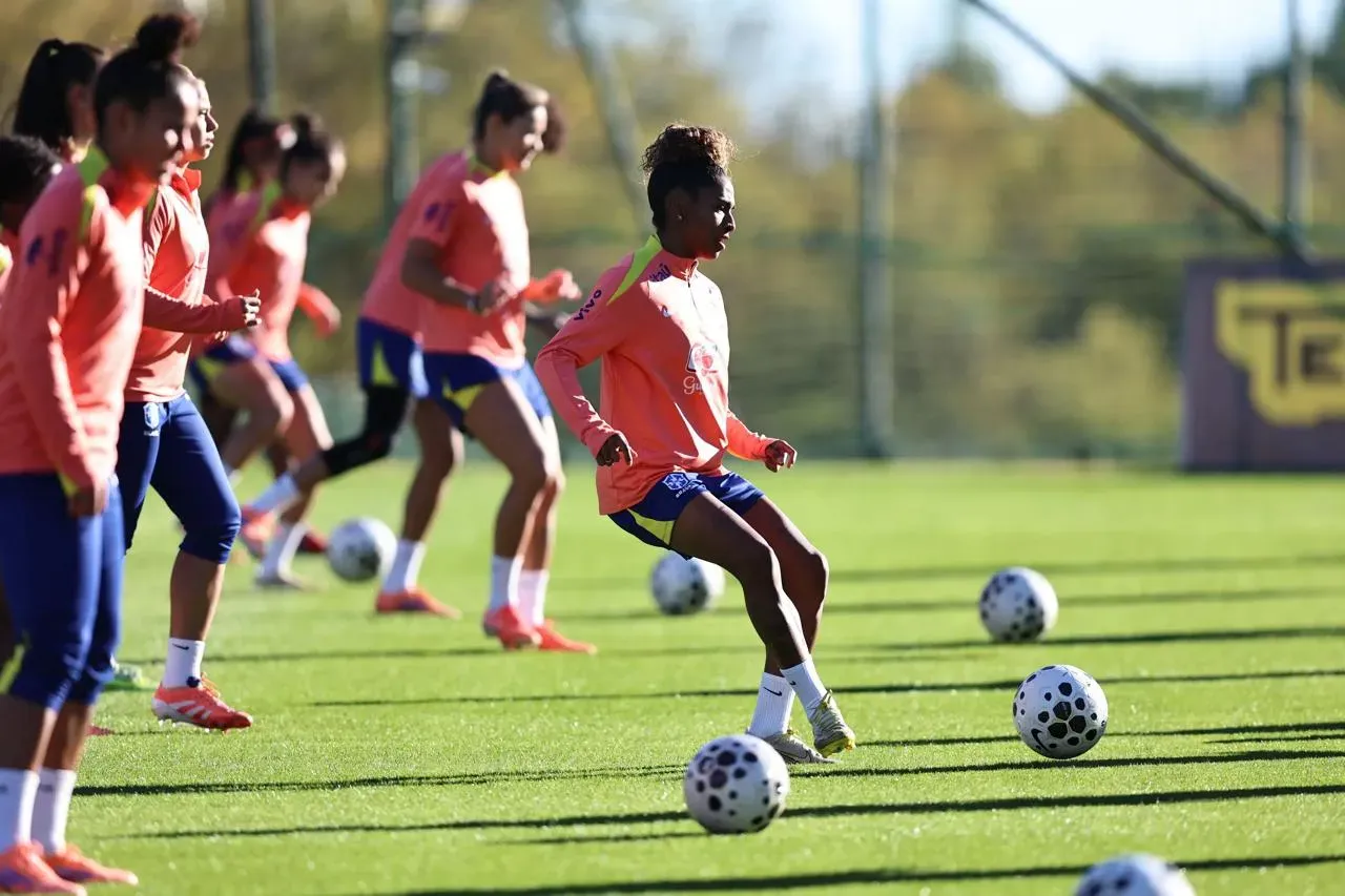 Luany em treino com a Seleção. Foto: Lívia Villas Boas/CBF