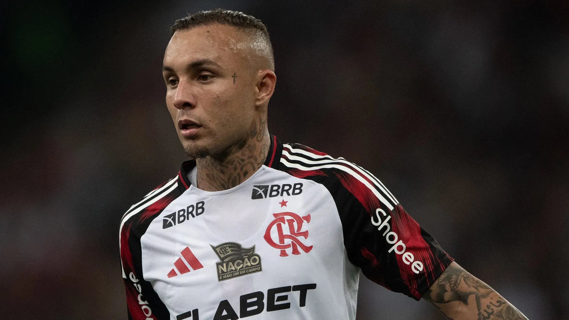Foto: Thiago Ribeiro/AGIF – Cebola deve seguir no Mengão nas próximas temporadas.