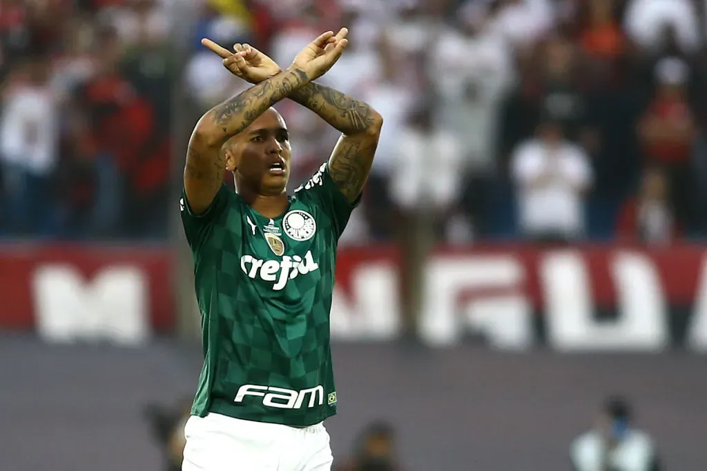 Deyverson foi o herói da final de 2021. Foto: Ernesto Ryan/Getty Images