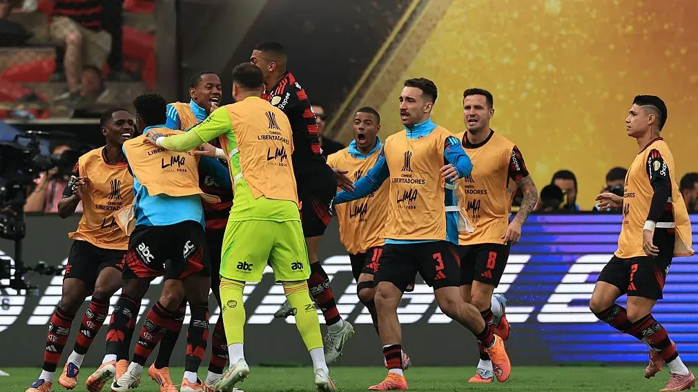 Flamengo comemora gol contra Palmeiras. Foto: Buda Mendes/Getty Images