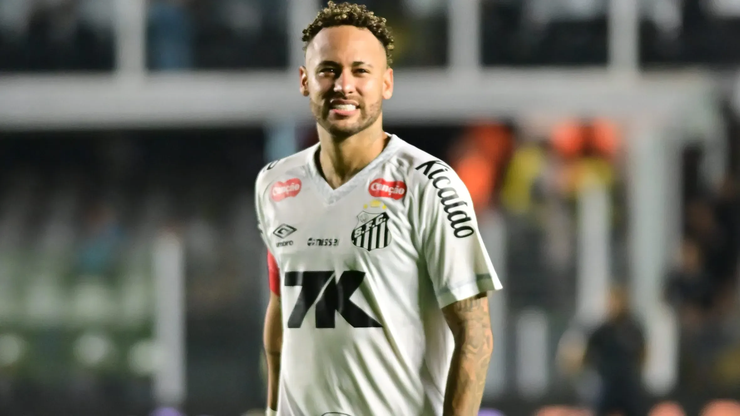 Neymar durante partida do Santos na Vila. Foto: Jota Erre/AGIF