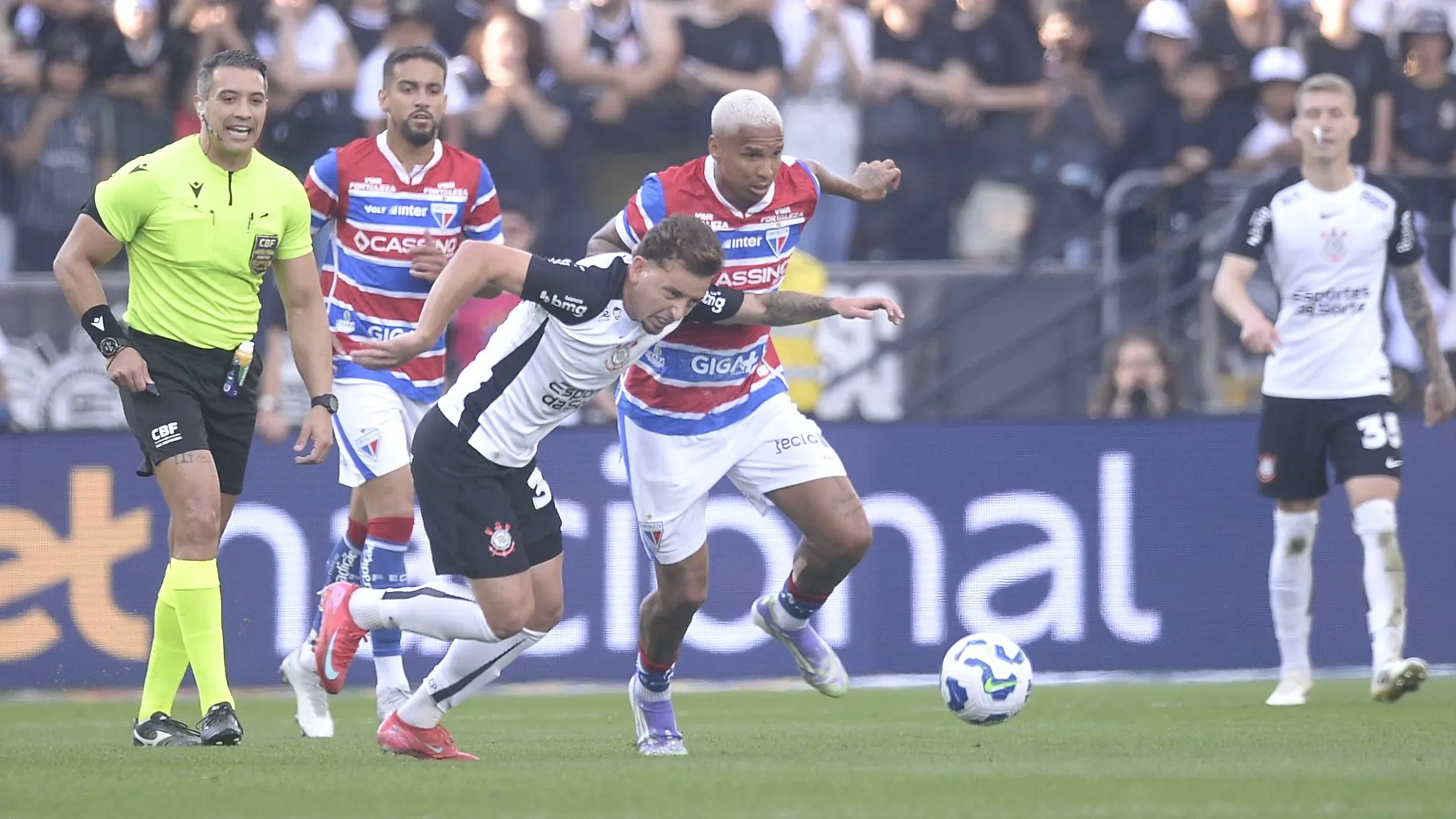 Corinthians x Fortaleza na Neo Química Arena. Foto: Alan Morici/AGIF