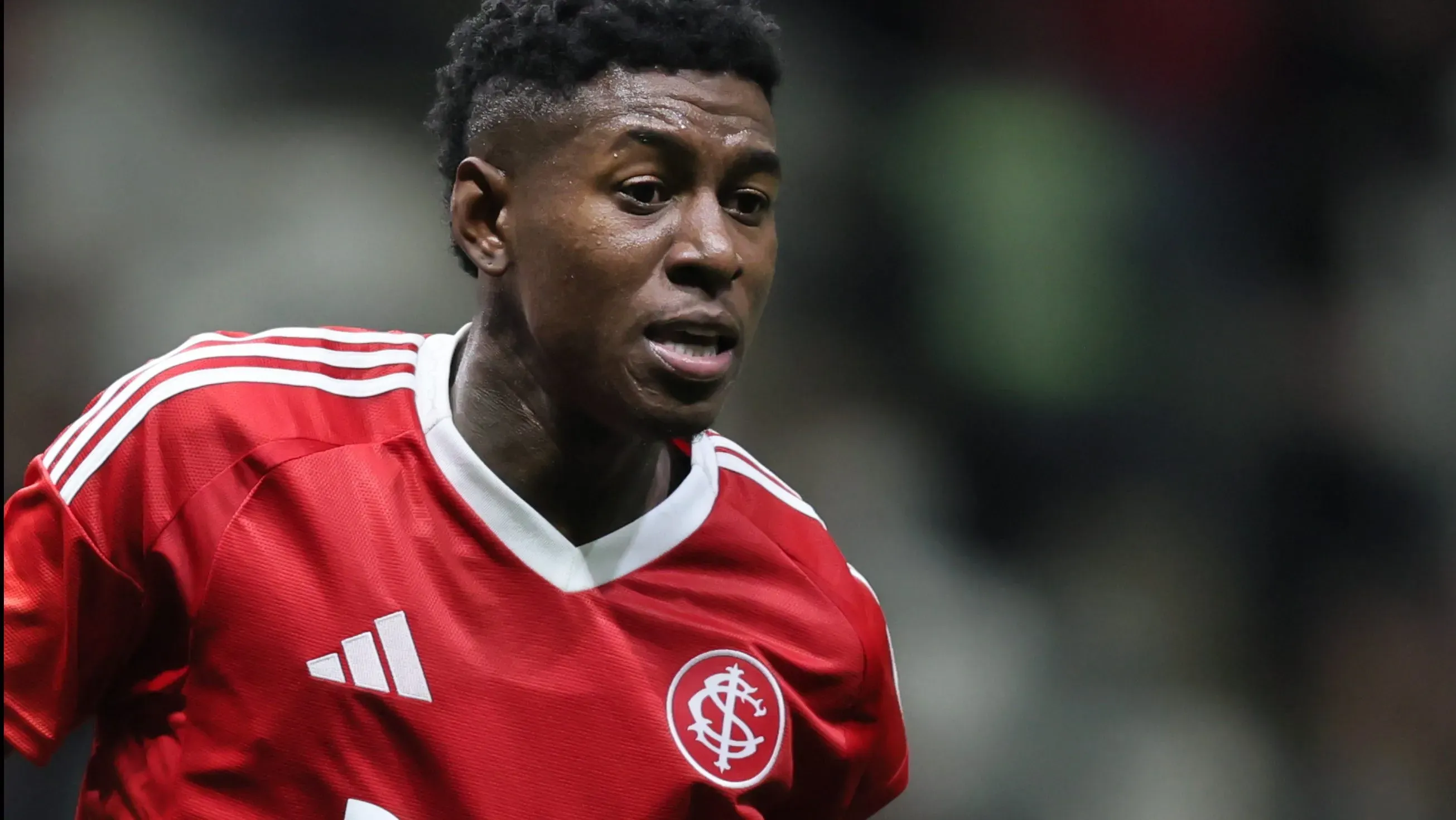 Vitão é um nome cotado pelo Palmeiras - Foto: Gilson Lobo/AGIF.